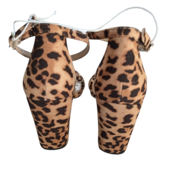 🐆NWT A NEW DAY EMA HEELS LEOPARD SANDALS - Picture 8 of 8